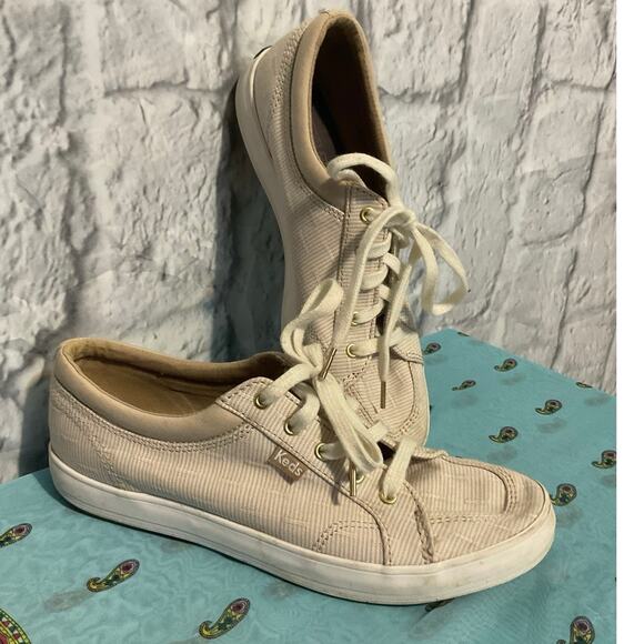 KEDS Size 6 Sneakers Tan White Pinstriped Excellent - Picture 2 of 15